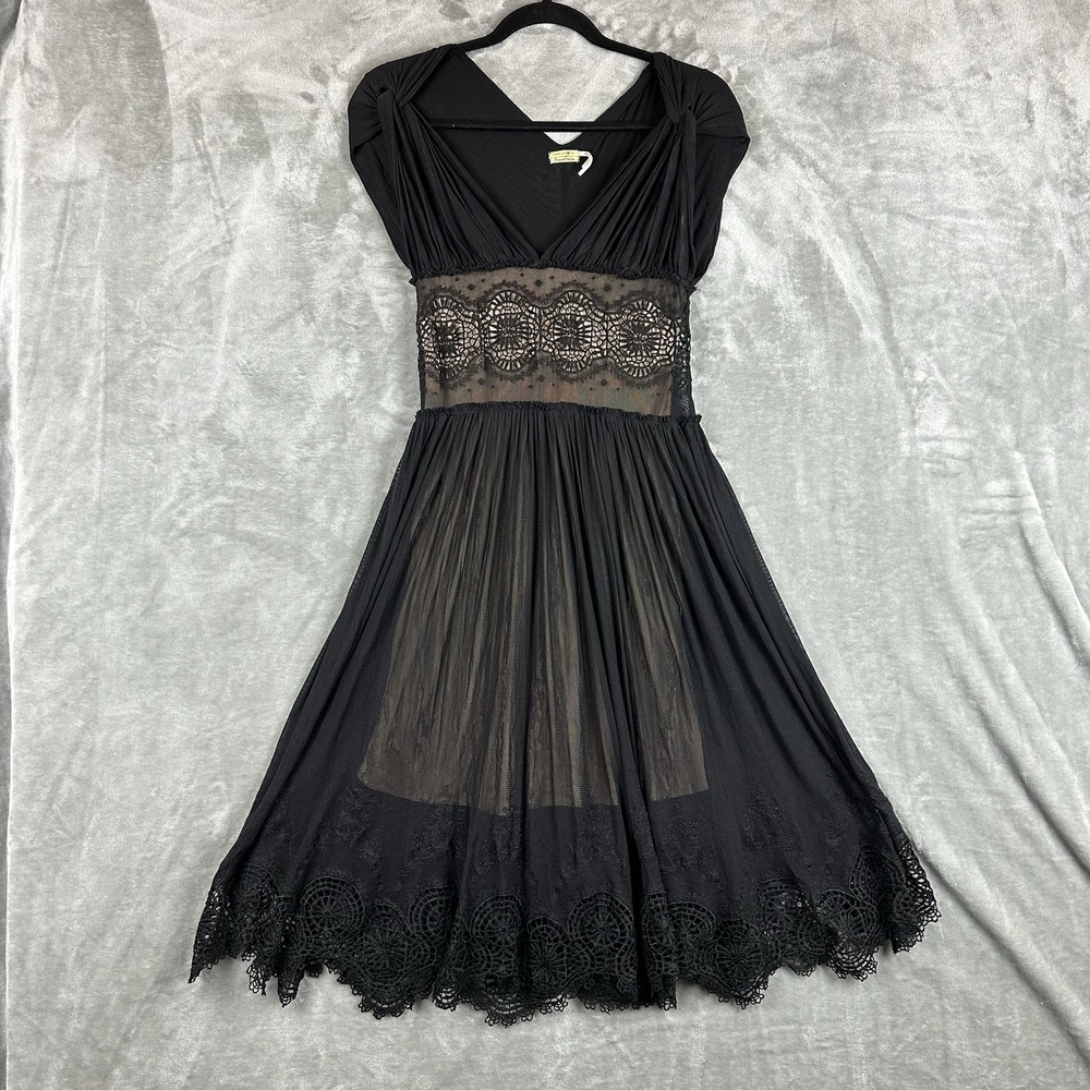 Max Studio Special Edition Dress Women's 0 Black 100% Silk Crochet Lace Detail